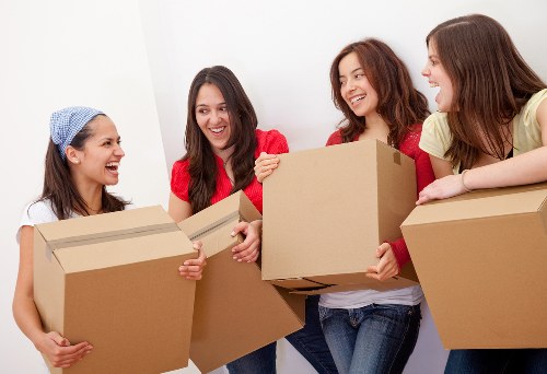 Packing boxes and moving supplies in Westhampstead